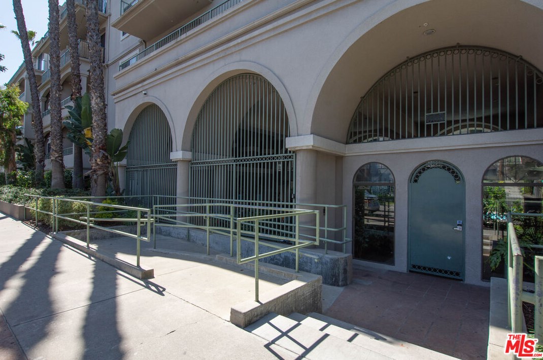 555 Maine Ave #211, Long Beach, CA 90802