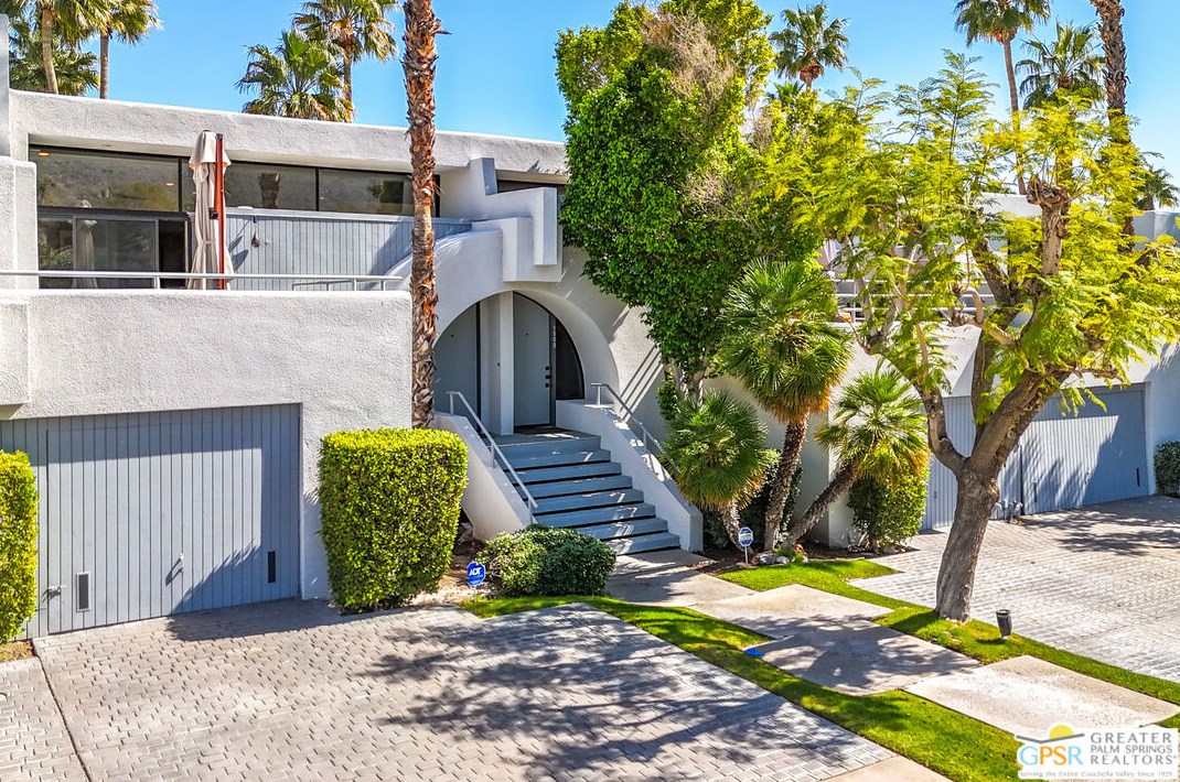1510 Kaweah Rd, Palm Springs, CA 92262-4266