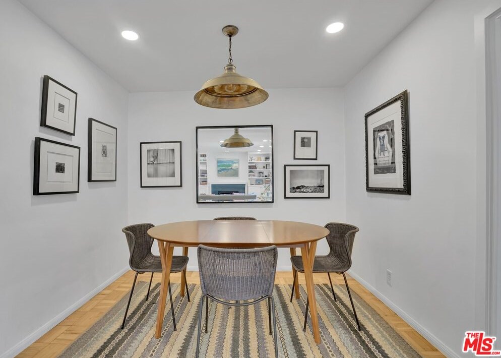 2844 Overland Ave, Los Angeles CA  90064-4218 exterior