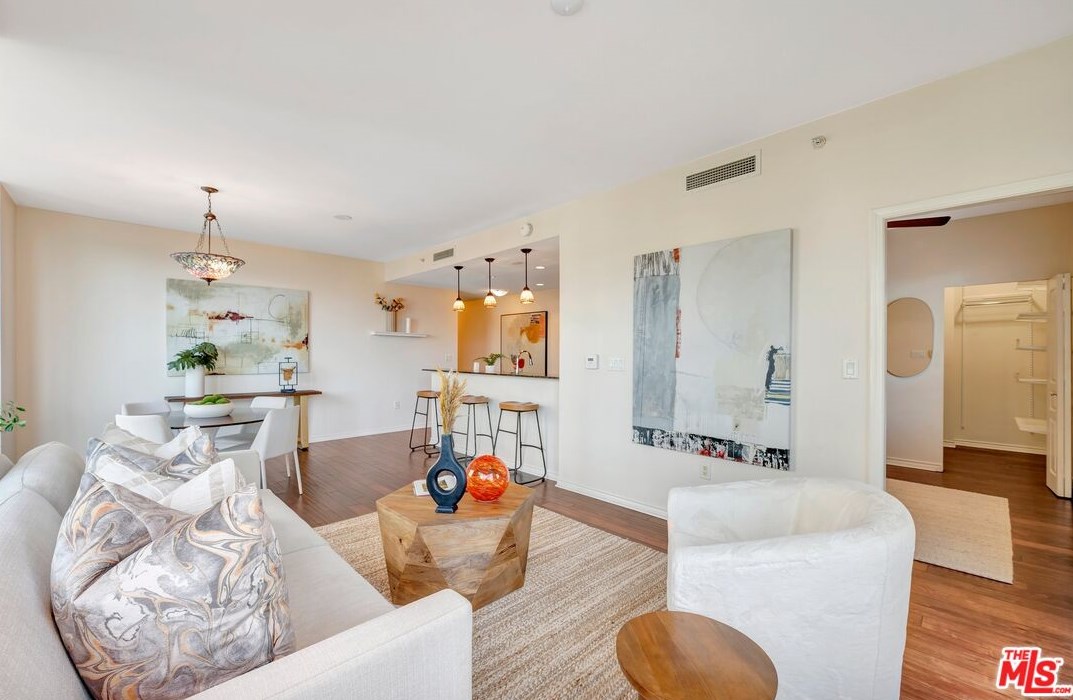 1580 Union St #308, San Diego, CA 92101