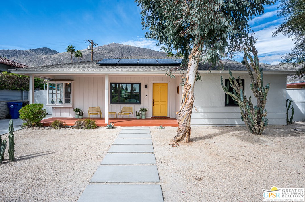 519 Calle Encilia, Palm Springs, CA 92264-7405