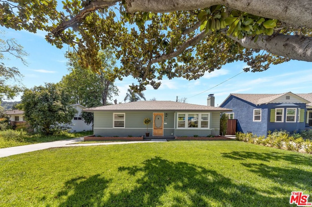 1310 Fairfield St, Glendale, CA 91201