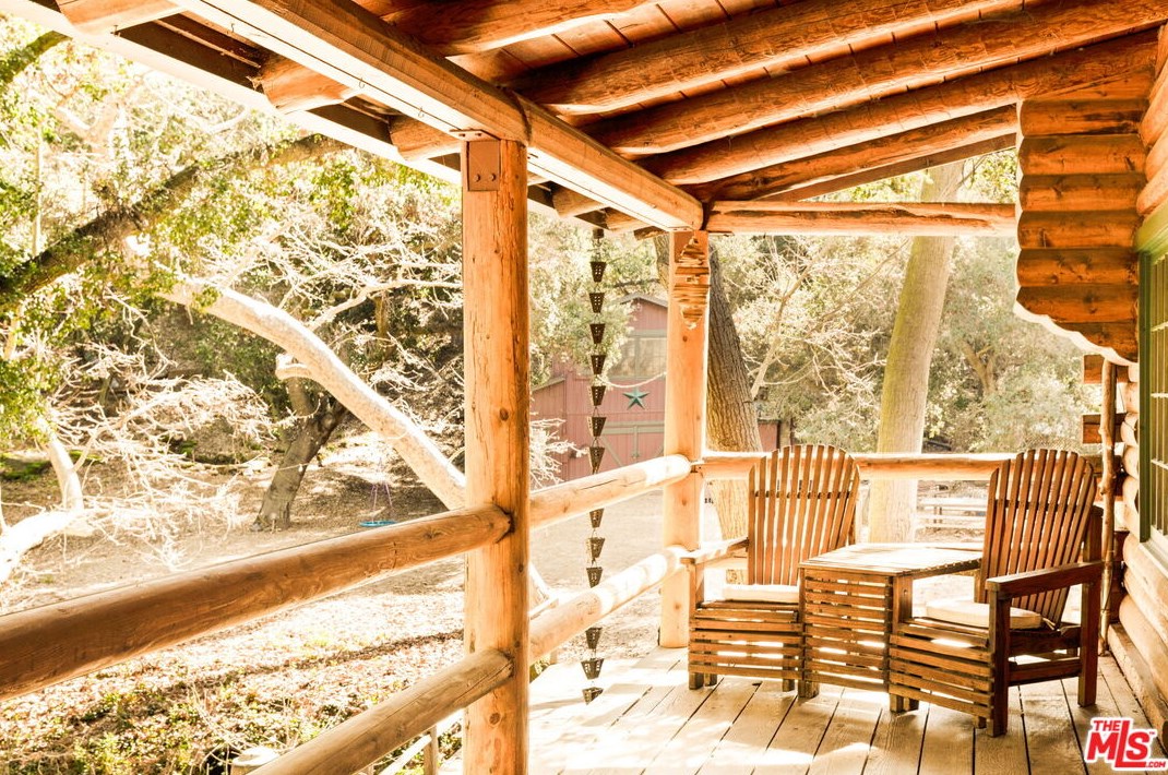 1801 N Topanga Canyon Blvd, Topanga, CA 90290