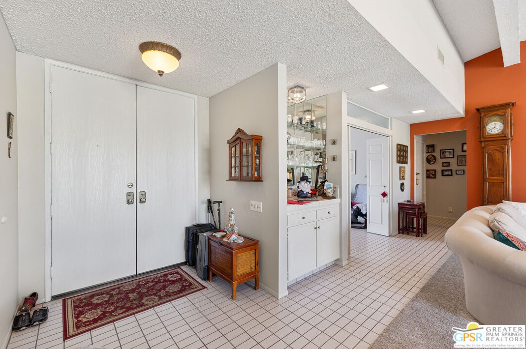 72390 Rodeo Way, Rancho Mirage, CA 92270-4062