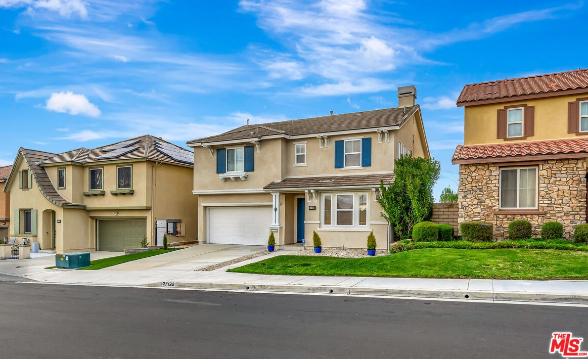 27122 Brown Oaks Way, Santa Clarita CA  91387-3894 exterior