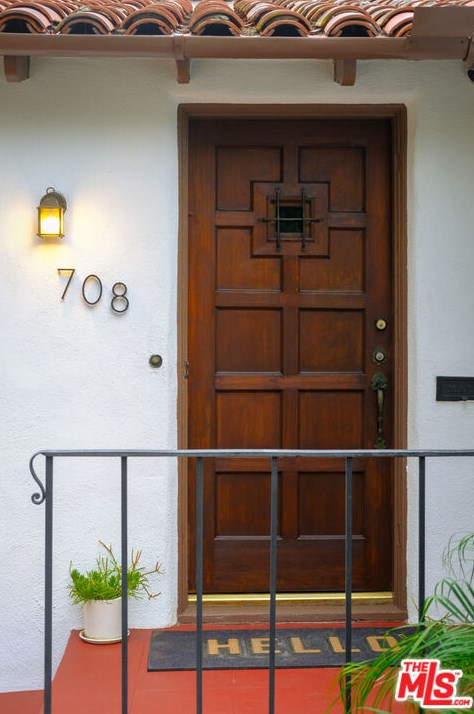 708 Cedar St, Glendale CA  91205-1807 exterior