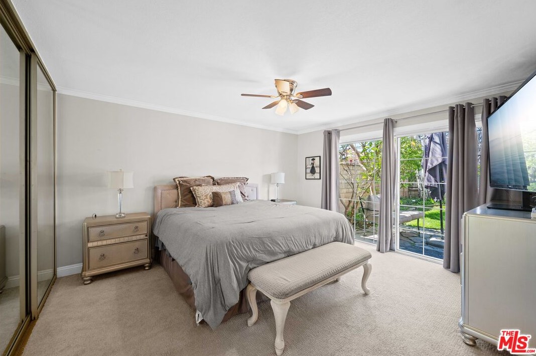 27533 Kenfel Dr, Santa Clarita CA  91350-1746 exterior