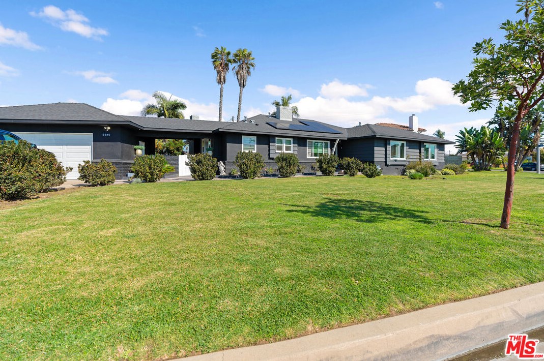 9950 Richeon Ave, Downey, CA 90240