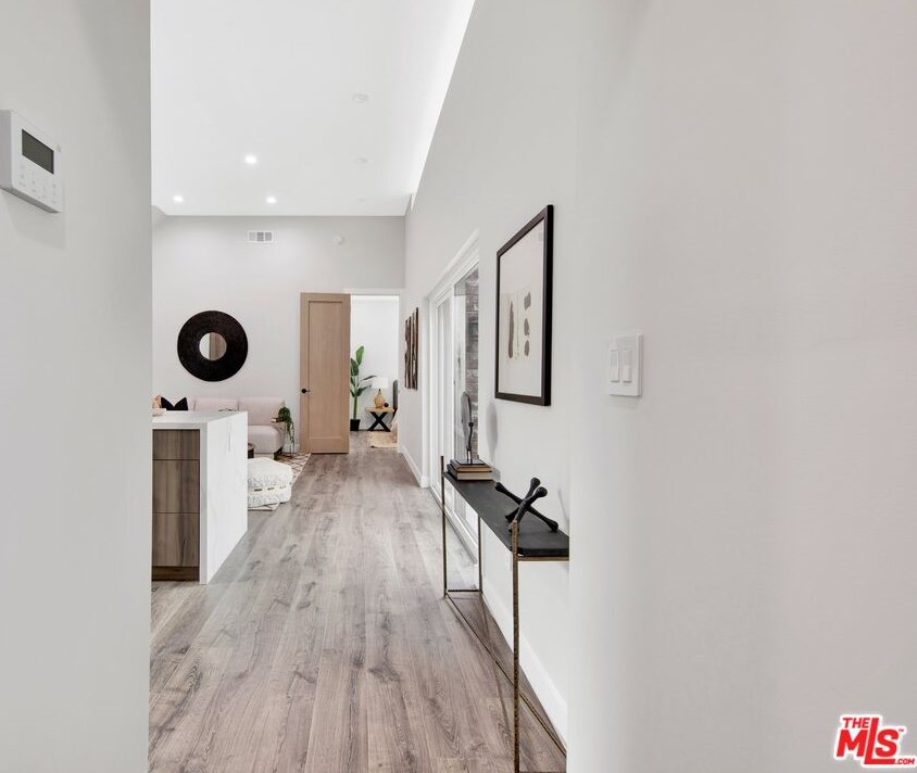 6538 Meridian St, Los Angeles CA  90042-2939 exterior