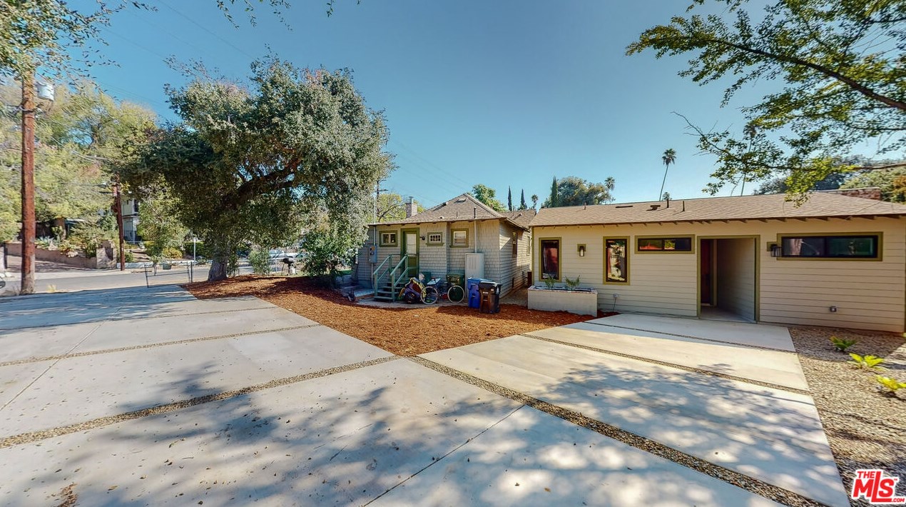 6538 Meridian St, Los Angeles CA  90042-2939 exterior