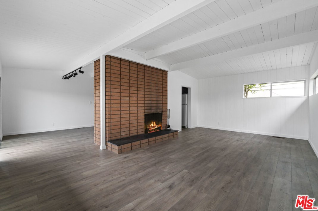 520 24th St, Hermosa Beach, CA 90254