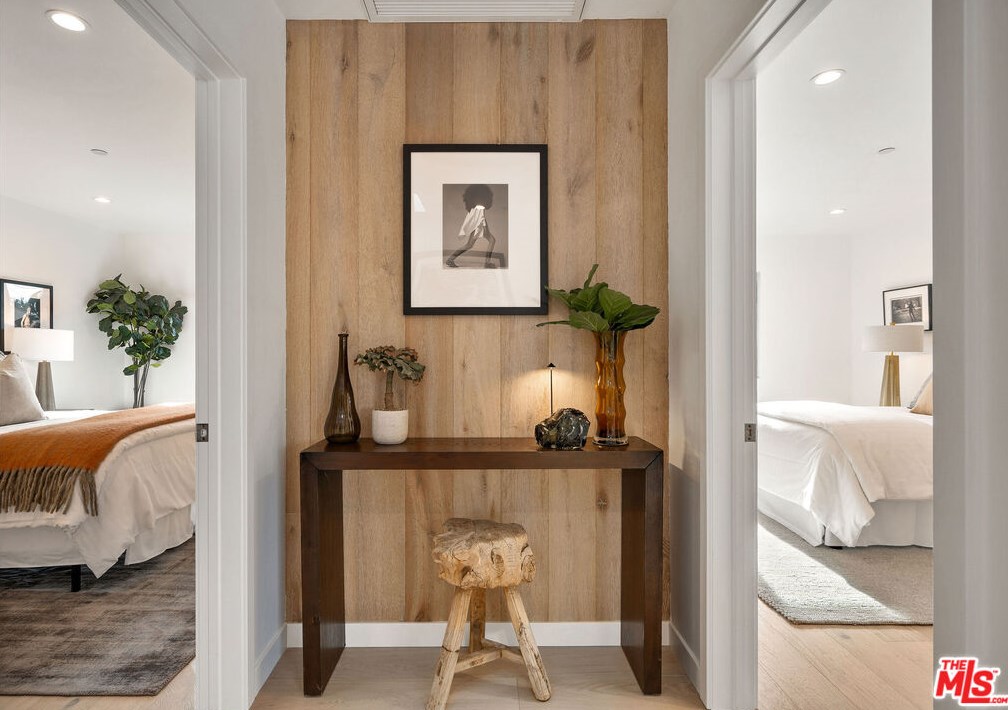 11863 Weir St, Los Angeles CA  90230-6065 exterior