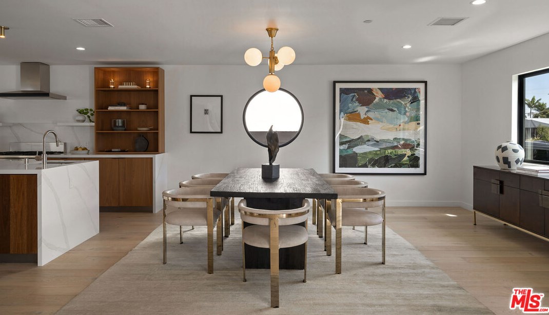 11863 Weir St, Los Angeles CA  90230-6065 exterior