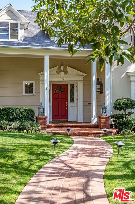 710 N Alta Dr, Beverly Hills, CA 90210