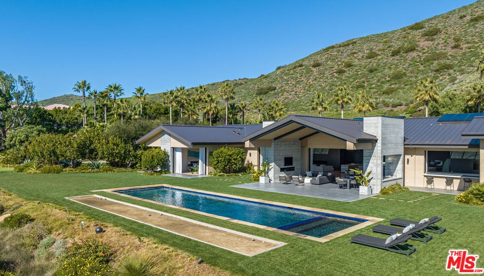 11865 Ellice St, Malibu CA  exterior