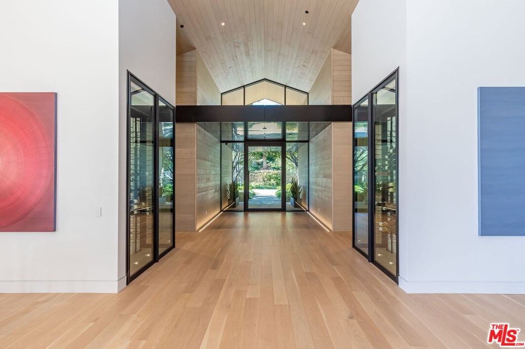 11865 Ellice St, Malibu CA  exterior