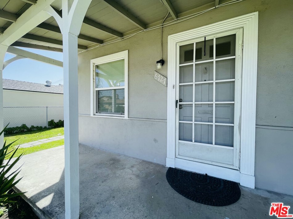 6727 Alcove Ave, North Hollywood, CA 91606