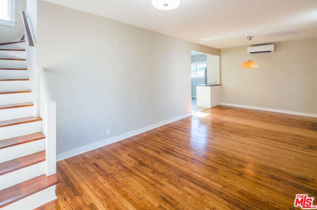1620 Maltman Ave, Los Angeles CA  90026-1022 exterior