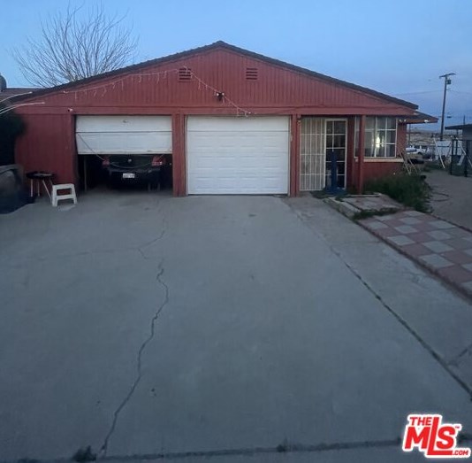 1349 Mesa Dr, Barstow CA  92311-2414 exterior