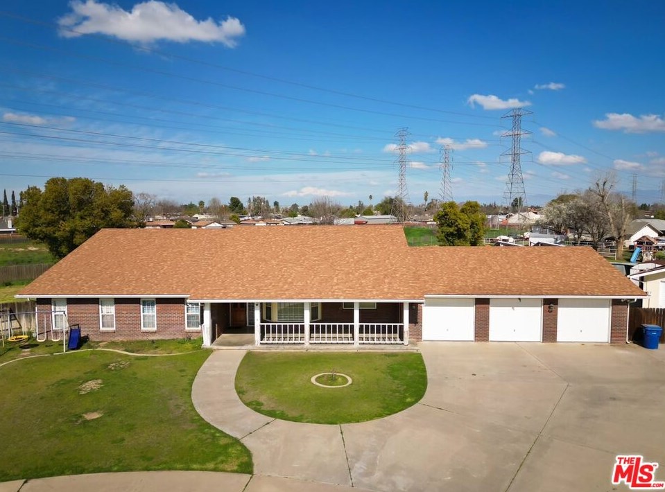 11100 Dee Dee Ct, Bakersfield, CA 93312-3204