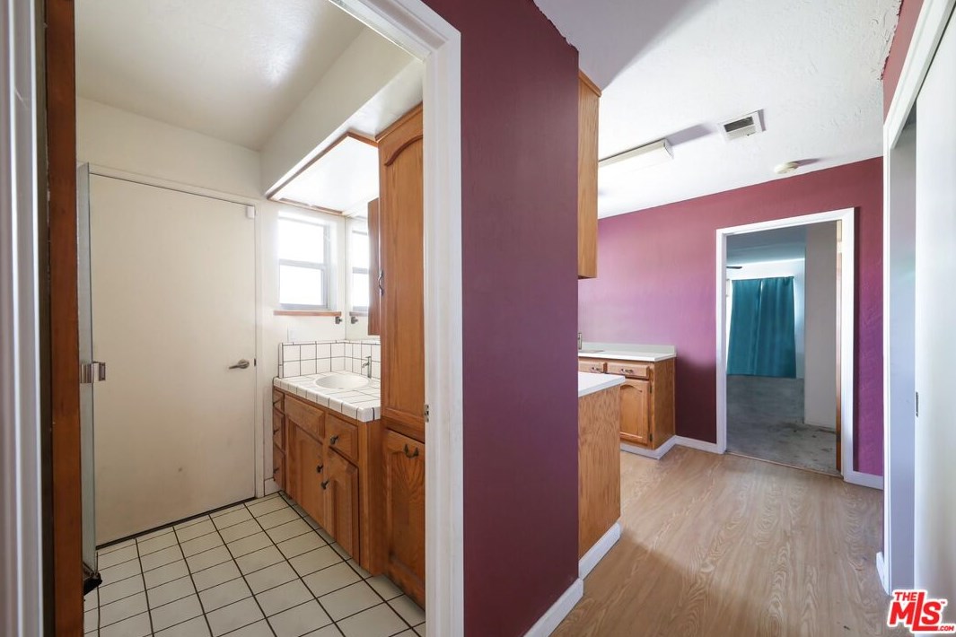 11100 Dee Dee Ct, Bakersfield CA  93312-3204 exterior