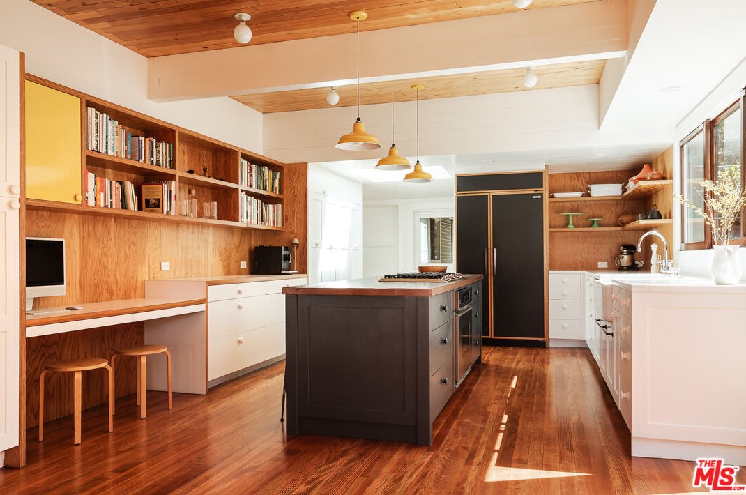 5074 Glen Iris Ave, Los Angeles CA  90041-2049 exterior