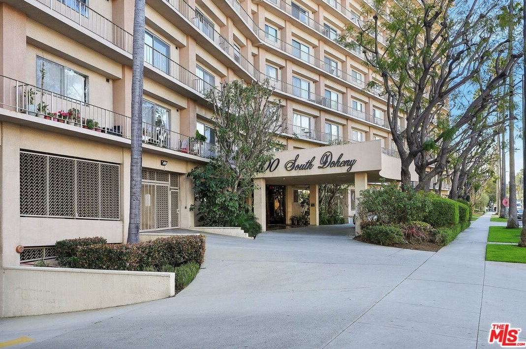 100 S Doheny Dr #703, Los Angeles, CA 90048
