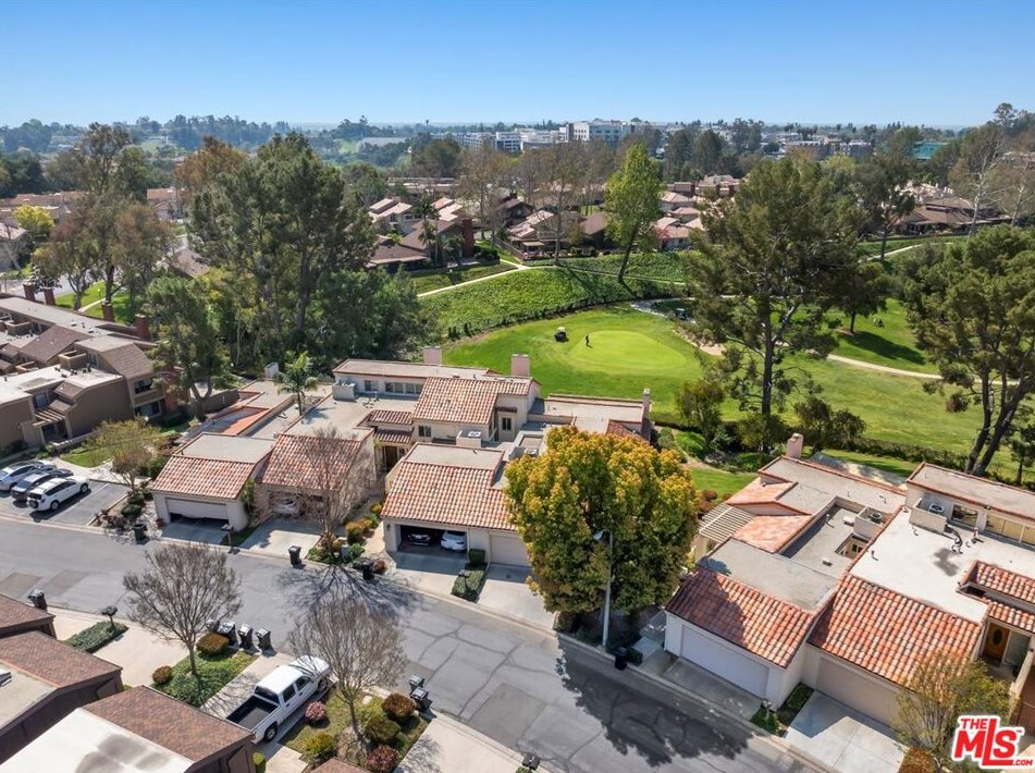 440 Pinehurst Ct, Fullerton CA  92835-2734 exterior