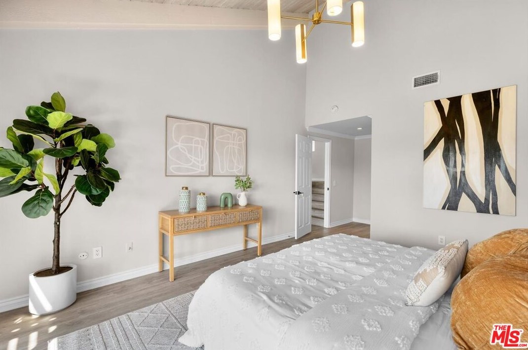 440 Pinehurst Ct, Fullerton CA  92835-2734 exterior