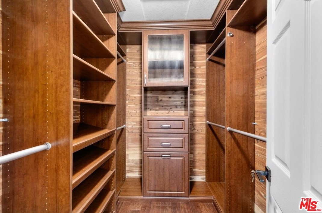 440 Pinehurst Ct, Fullerton CA  92835-2734 exterior