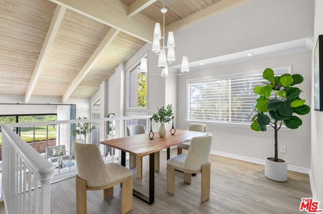 440 Pinehurst Ct, Fullerton CA  92835-2734 exterior