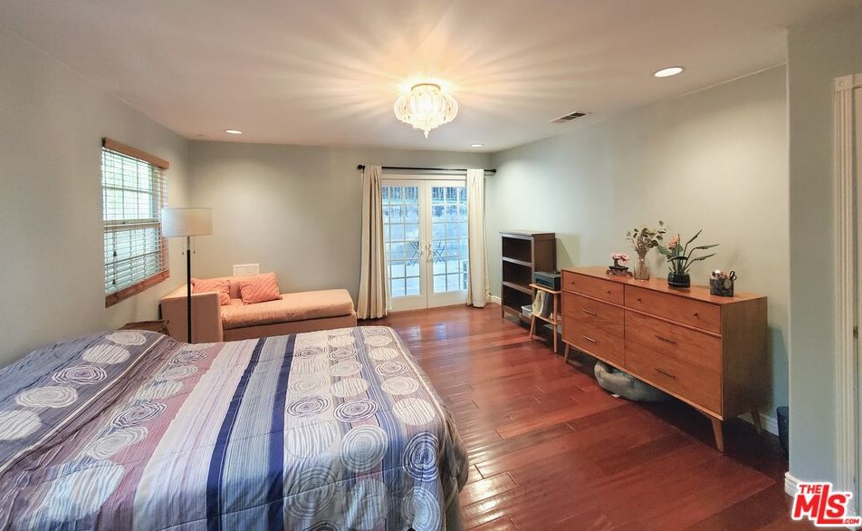 10436 Cheviot Dr, Los Angeles CA  90064-4408 exterior