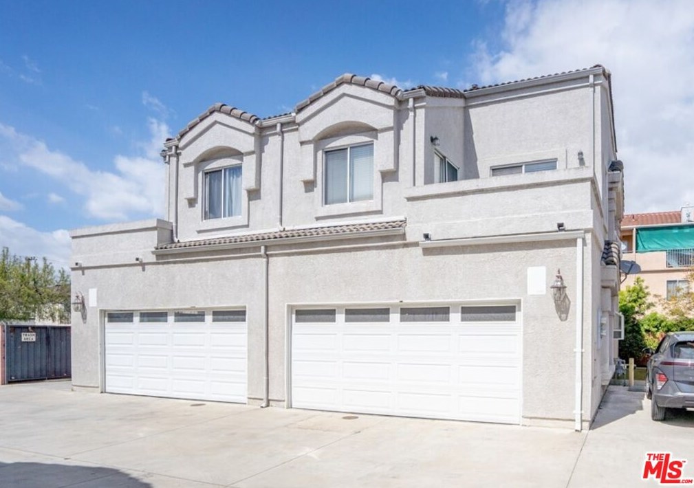 22015 Hawaiian Ave #d, Lakewood, CA 90716