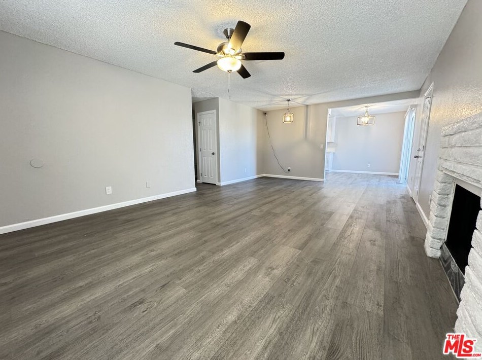 40905 E 176th St, Lancaster, CA 93535