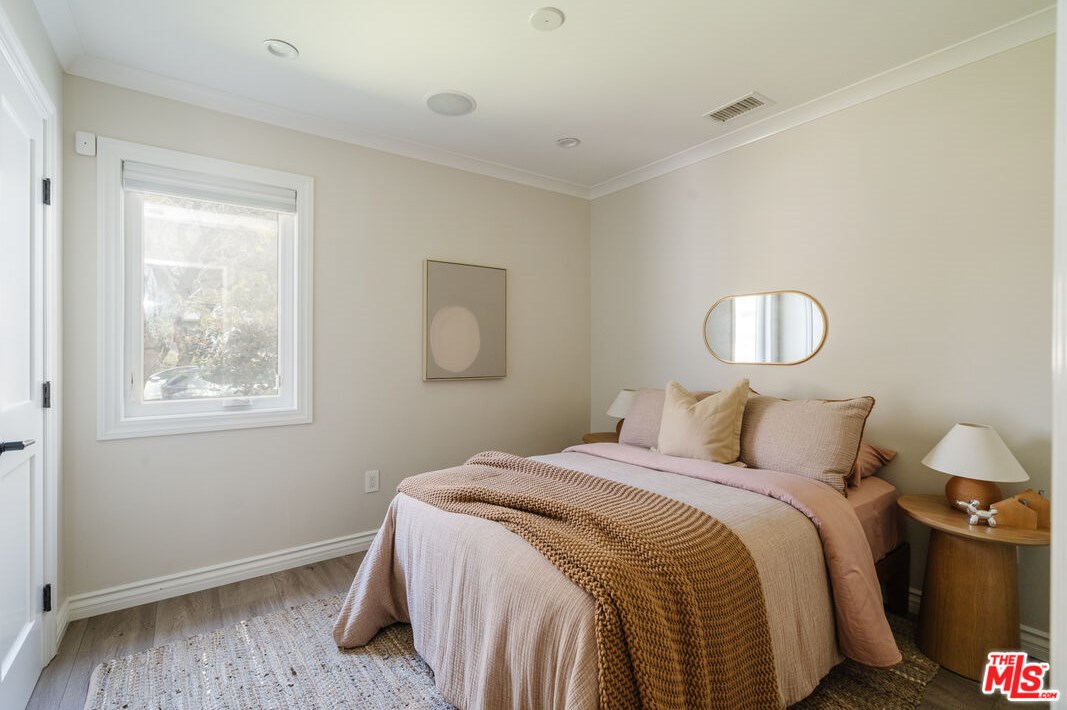 2901 Glendon Ave, Los Angeles CA  90064-4103 exterior