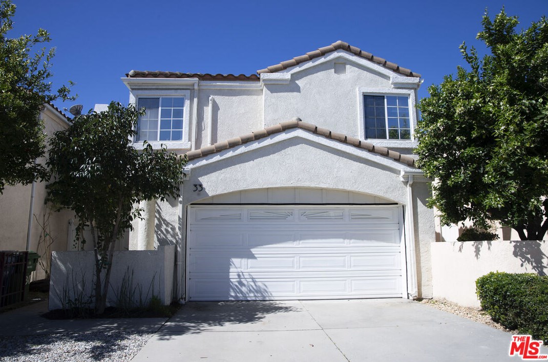 14300 Terra Bella St #33, Van Nuys, CA 91402