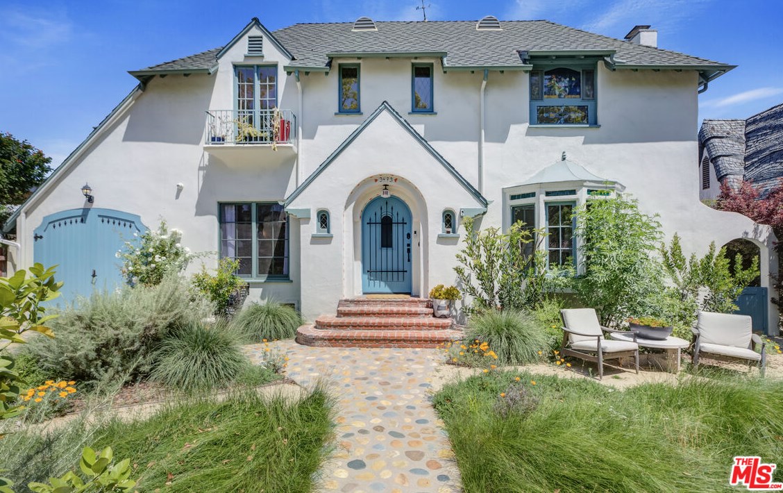 3473 Rowena Ave, Los Angeles CA  90027-2218 exterior