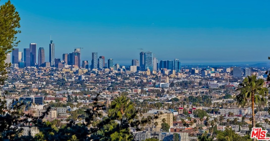 2191 Ponet Dr, Los Angeles CA  90068-3645 exterior