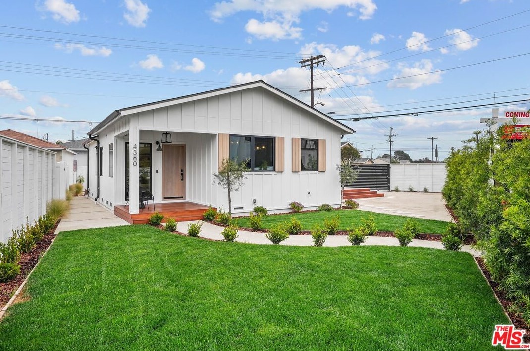 4380 Mcconnell Blvd, Los Angeles, CA 90066-6149
