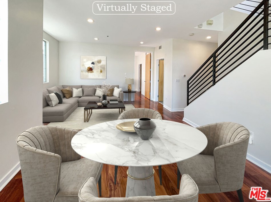 5350 Playa Vista Dr, Los Angeles, CA 90094-2157