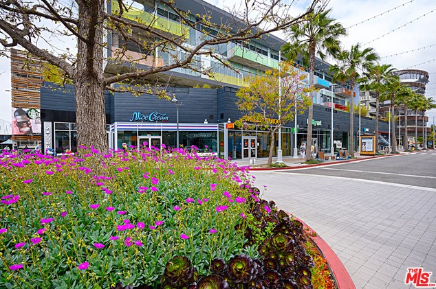 5935 Playa Vista Dr, Los Angeles CA  90094-2130 exterior