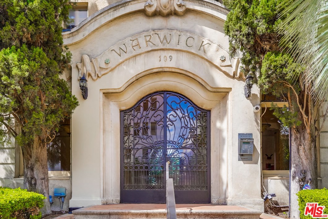 109 N Sycamore Ave #503, Los Angeles, CA 90036