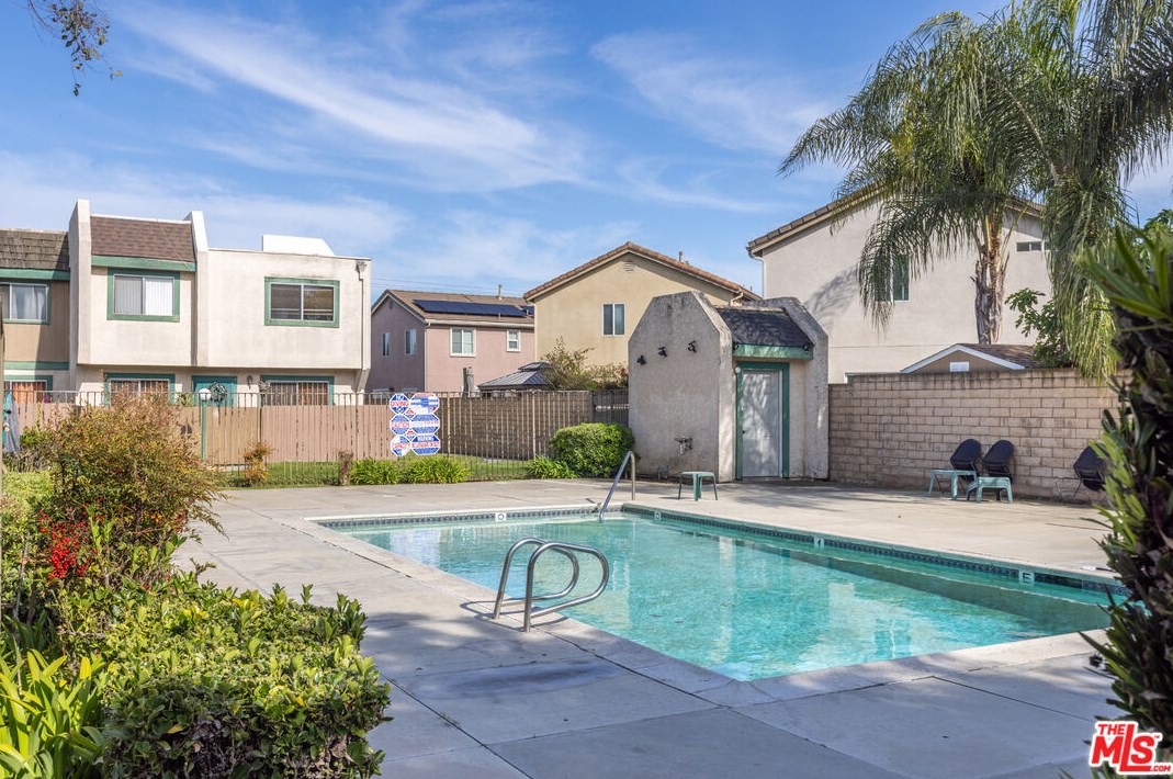 155 S Wilmington Ave #f, Compton, CA 90220