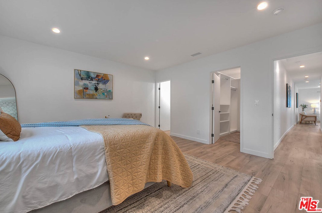 12023 Belhaven St, Los Angeles CA  90059-2832 exterior