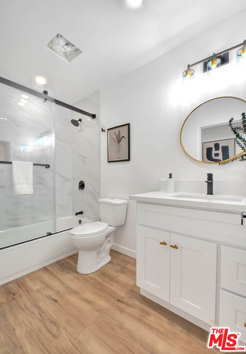 12023 Belhaven St, Los Angeles CA  90059-2832 exterior