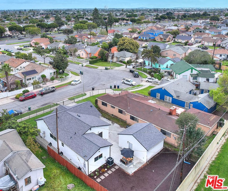 12023 Belhaven St, Los Angeles CA  90059-2832 exterior