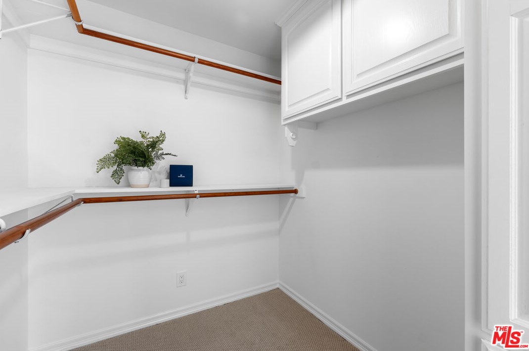 7912 Mcconnell Ave, Los Angeles CA  90045-1046 exterior