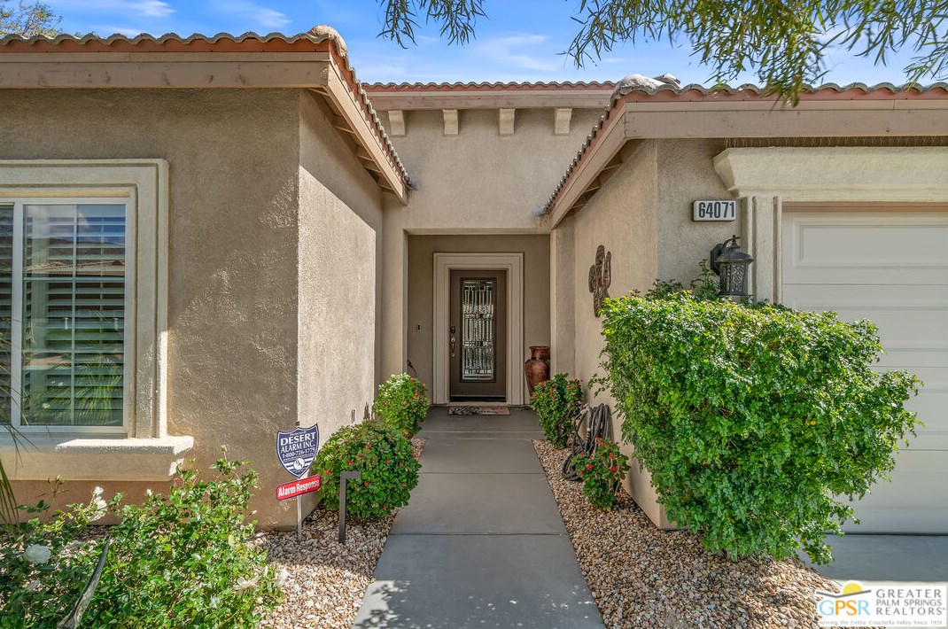 64071 Taos Mountain Ct, Desert Hot Springs, CA 92240