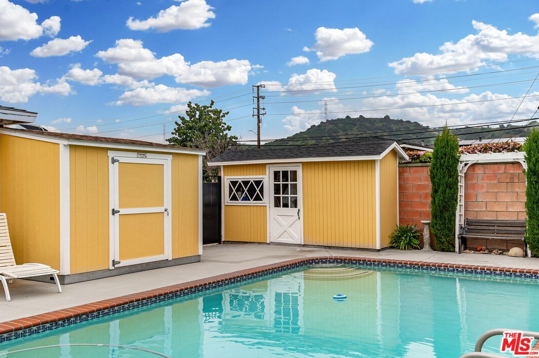 1019 Heather St, Glendora CA  91740-5805 exterior
