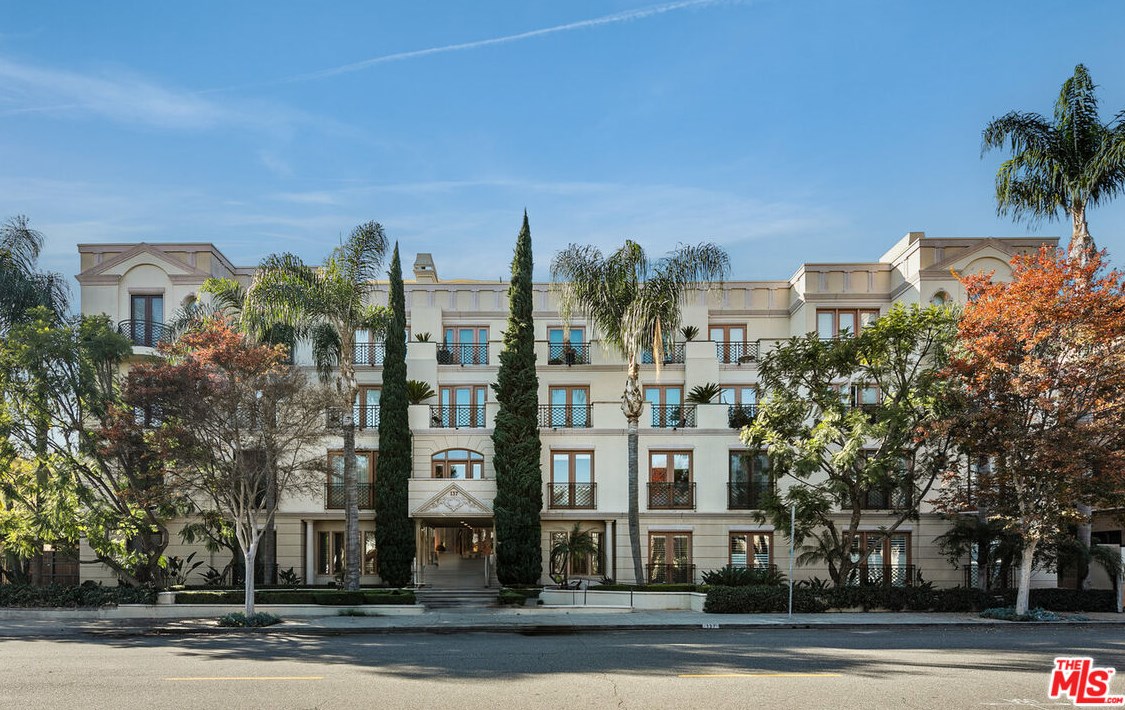 137 S Spalding Dr #204, Beverly Hills, CA 90212